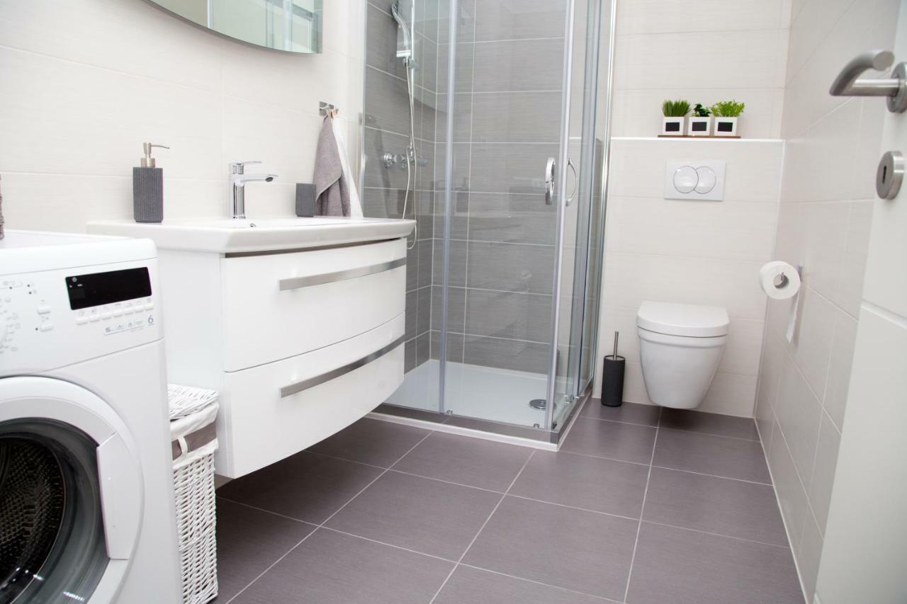 Apartman Topic Daire Kastela Dış mekan fotoğraf