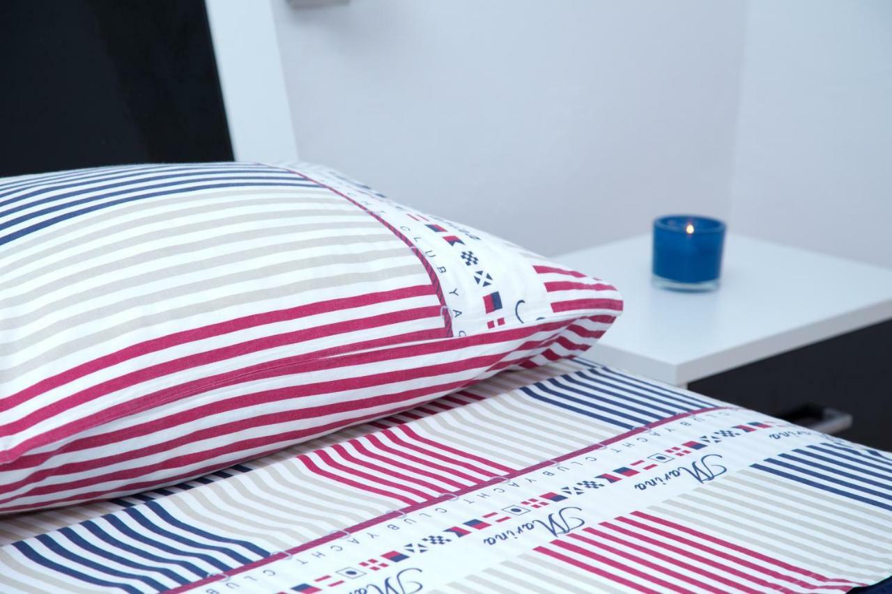 Apartman Topic Daire Kastela Dış mekan fotoğraf